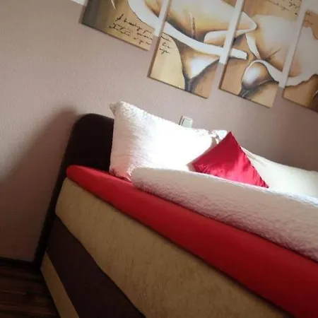 Zur Linde Hotel